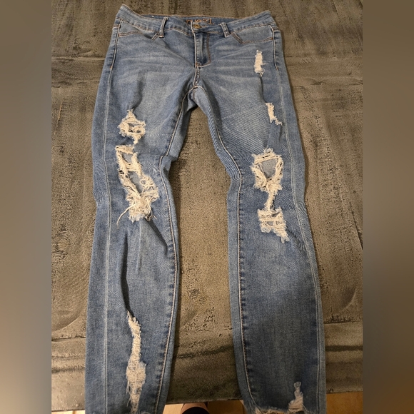 Rue21 Denim - Rue21 Light Blue Distressed Ankle Jeans